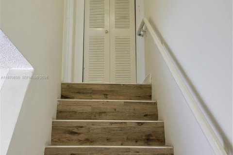 Снять в аренду кондоминиум в Майами, Флорида 1 спальня, 82.5м2, № 2042304 - фото 16