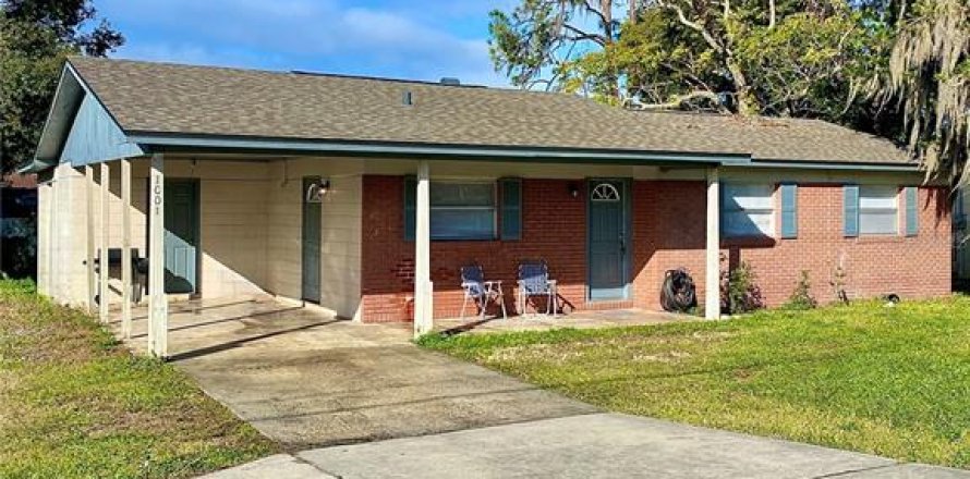 Villa ou maison à Plant City, Floride 3 chambres, 118.17 m2 № 1555004