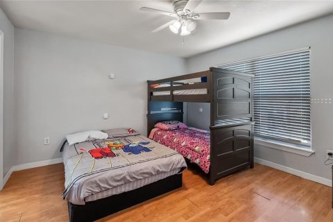 Condo in Orlando, Florida, 2 bedrooms  № 1821118 - photo 14