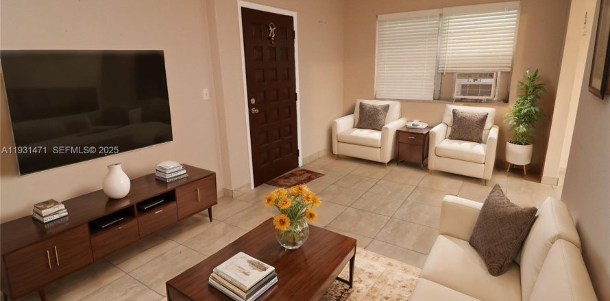 Apartamento en Miami, Florida 2 dormitorios, 69.68 m2 № 1990114