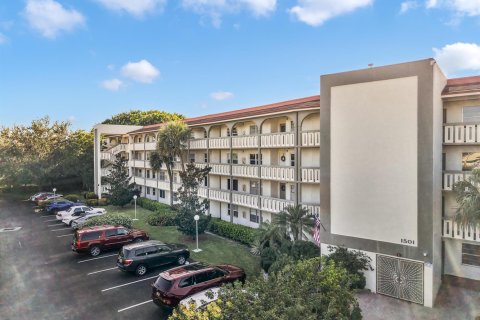 Condo in Coconut Creek, Florida, 2 bedrooms  № 2246750 - photo 3