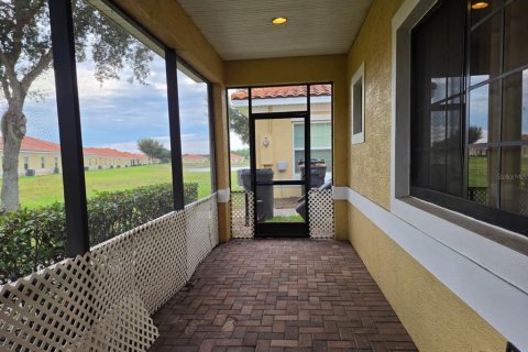 Townhouse in Poinciana, Florida 2 bedrooms, 85.75 sq.m. № 2394105 - photo 17