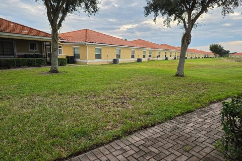 Townhouse in Poinciana, Florida 2 bedrooms, 85.75 sq.m. № 2394105 - photo 19