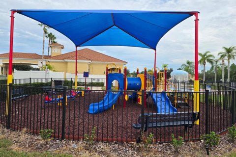 Townhouse in Poinciana, Florida 2 bedrooms, 85.75 sq.m. № 2394105 - photo 22