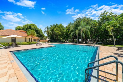 Touwnhouse à vendre à Boca Raton, Floride: 2 chambres, 125.79 m2 № 2387873 - photo 28