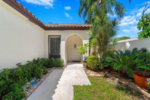 Touwnhouse à vendre à Boca Raton, Floride: 2 chambres, 125.79 m2 № 2387873 - photo 2