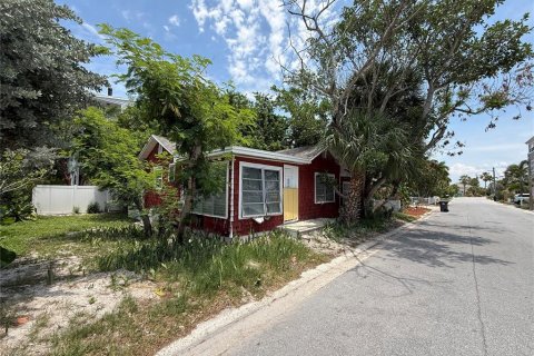 Casa en venta en Treasure Island, Florida, 3 dormitorios, 98.1 m2 № 2122452 - foto 3