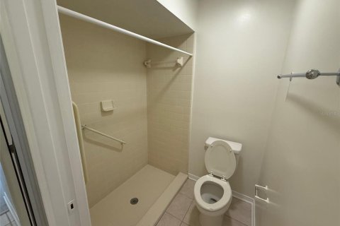 Townhouse in Gainesville, Florida 2 bedrooms, 97.08 sq.m. № 2201577 - photo 13