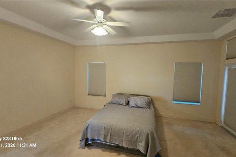 House in Ormond Beach, Florida 4 bedrooms, 271.37 sq.m. № 2230307 - photo 24