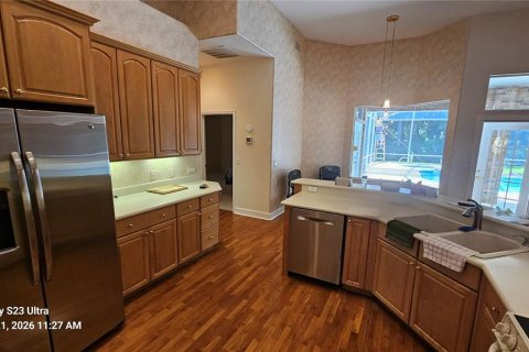 House in Ormond Beach, Florida 4 bedrooms, 271.37 sq.m. № 2230307 - photo 11