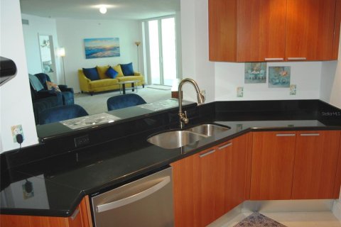 Condominio en venta en Daytona Beach, Florida, 2 dormitorios, 142.79 m2 № 1885783 - foto 3