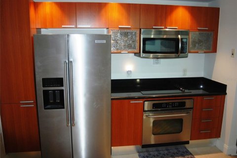 Condominio en venta en Daytona Beach, Florida, 2 dormitorios, 142.79 m2 № 1885783 - foto 2