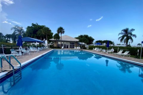 Villa ou maison à vendre à Boynton Beach, Floride: 3 chambres, 122.82 m2 № 2368313 - photo 18