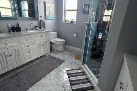 Adosado en venta en Hollywood, Florida, 3 dormitorios, 162.39 m2 № 2030618 - foto 12
