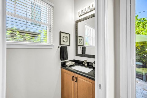 Townhouse in Fort Lauderdale, Florida 3 bedrooms, 174.28 sq.m. № 2428179 - photo 16