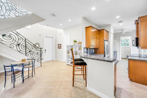Townhouse in Fort Lauderdale, Florida 3 bedrooms, 174.28 sq.m. № 2428179 - photo 15