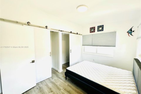 Condominio en venta en North Miami Beach, Florida, 2 dormitorios, 91.97 m2 № 1895254 - foto 17