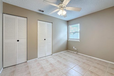 House in Palm Harbor, Florida 3 bedrooms, 88.26 sq.m. № 1826452 - photo 24