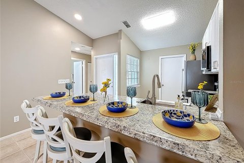 House in Palm Harbor, Florida 3 bedrooms, 88.26 sq.m. № 1826452 - photo 12