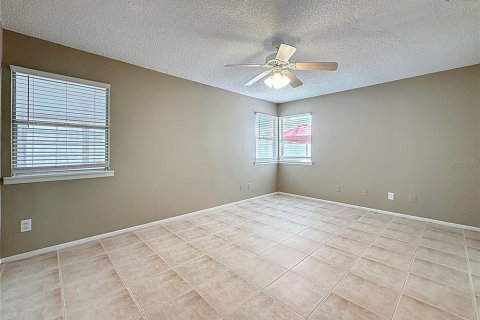 House in Palm Harbor, Florida 3 bedrooms, 88.26 sq.m. № 1826452 - photo 17