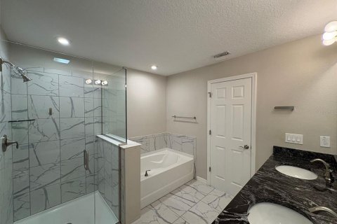 Touwnhouse à louer à Windermere, Floride: 3 chambres, 131.36 m2 № 2437390 - photo 18