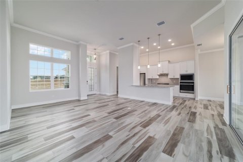 House in Inverness, Florida 3 bedrooms, 140.1 sq.m. № 2166018 - photo 22