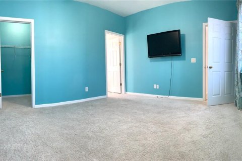 House in Orlando, Florida 4 bedrooms, 275.46 sq.m. № 1563951 - photo 30