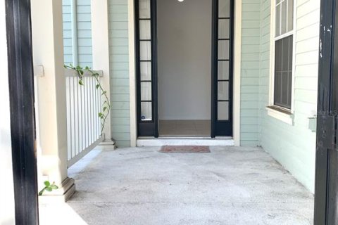 House in Orlando, Florida 4 bedrooms, 275.46 sq.m. № 1563951 - photo 8