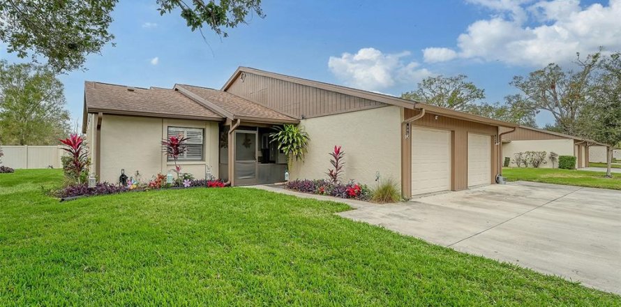 House in Sarasota, Florida 2 bedrooms, 95.13 sq.m. № 1510790