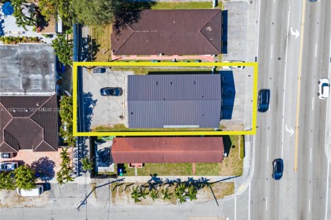 Кондоминиум с 1 спальней в Майами, Флорида № 2033734