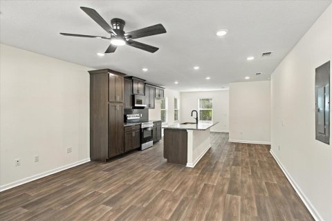 Villa ou maison à vendre à Bunnell, Floride: 3 chambres, 127.93 m2 № 2306048 - photo 9