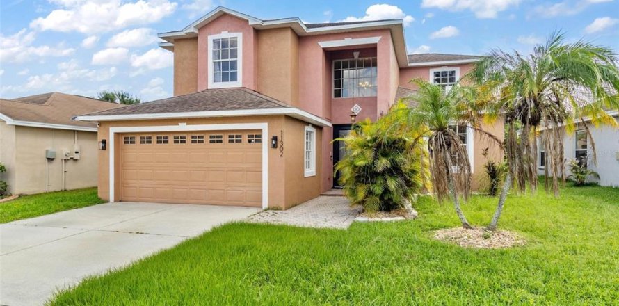 Casa en Gibsonton, Florida 5 dormitorios, 266.54 m2 № 1369855