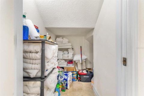 Casa en venta en Gibsonton, Florida, 5 dormitorios, 266.54 m2 № 1369855 - foto 18