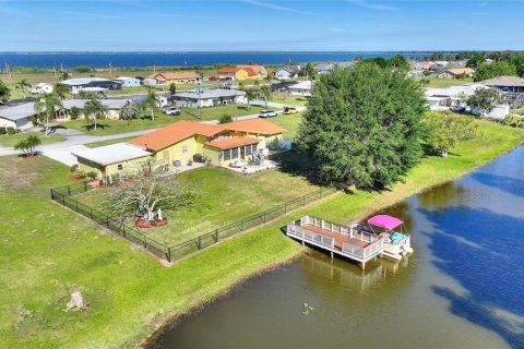 Casa en venta en Indian lake estates, Florida, 3 dormitorios, 189.61 m2 № 1718559 - foto 2