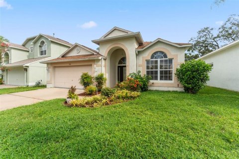 Villa ou maison à louer à Tampa, Floride: 3 chambres, 209.31 m2 № 1894727 - photo 4