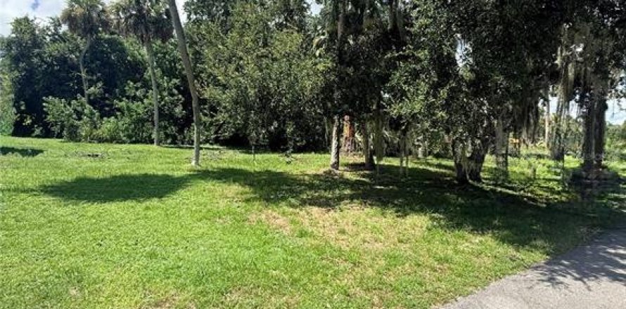 Land in St. Lucie, Florida № 2381349