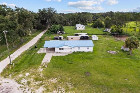 Villa ou maison à louer à Polk City, Floride: 3 chambres, 135.45 m2 № 2386418 - photo 3