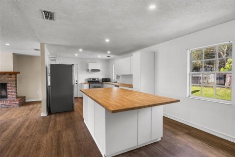 Villa ou maison à louer à Polk City, Floride: 3 chambres, 135.45 m2 № 2386418 - photo 15