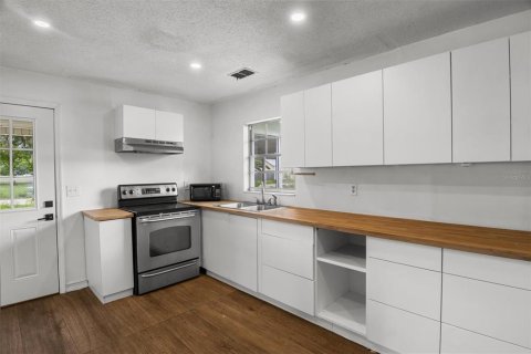 Villa ou maison à louer à Polk City, Floride: 3 chambres, 135.45 m2 № 2386418 - photo 19