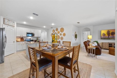 Casa en venta en Saint Cloud, Florida, 4 dormitorios, 170.01 m2 № 1902626 - foto 11