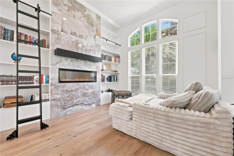 Купить виллу или дом в Гейнсвилл, Флорида 14 комнат, 271.09м2, № 2198130 - фото 17
