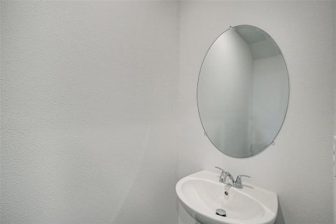 Casa en venta en Sarasota, Florida, 4 dormitorios, 182.74 m2 № 2386804 - foto 5