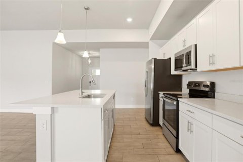 Casa en alquiler en Port Charlotte, Florida, 4 dormitorios, 157.19 m2 № 2108176 - foto 12