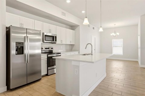 Casa en alquiler en Port Charlotte, Florida, 4 dormitorios, 157.19 m2 № 2108176 - foto 5