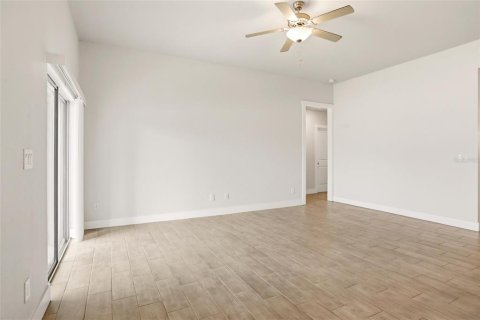 Casa en alquiler en Port Charlotte, Florida, 4 dormitorios, 157.19 m2 № 2108176 - foto 6