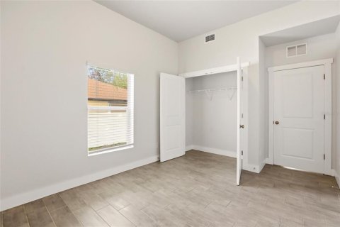 Casa en alquiler en Port Charlotte, Florida, 4 dormitorios, 157.19 m2 № 2108176 - foto 18