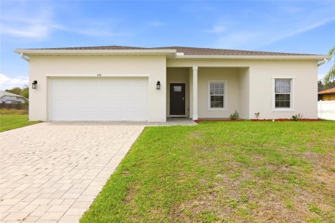 Casa en alquiler en Port Charlotte, Florida, 4 dormitorios, 157.19 m2 № 2108176 - foto 2