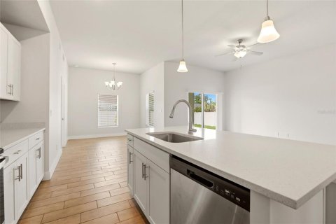 Casa en alquiler en Port Charlotte, Florida, 4 dormitorios, 157.19 m2 № 2108176 - foto 11