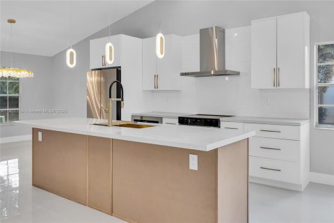 Villa ou maison à vendre à Delray Beach, Floride: 2 chambres, 140.84 m2 № 1954331 - photo 5