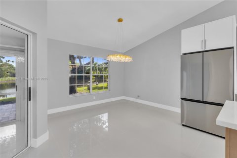 Villa ou maison à vendre à Delray Beach, Floride: 2 chambres, 140.84 m2 № 1954331 - photo 11